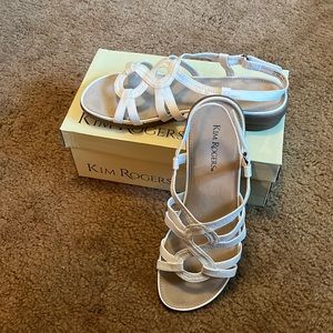 Kim Rogers Size 11 White Sandals